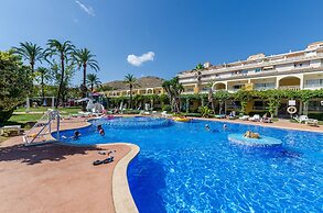 Mariner Club Apartments