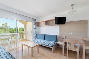 Mariner Club Apartments