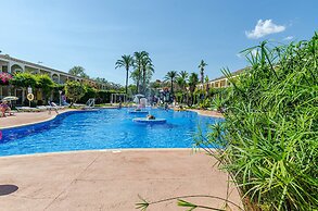 Mariner Club Apartments