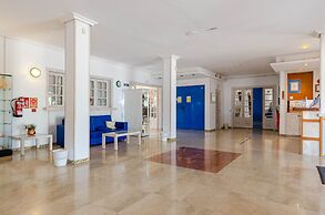 Mariner Club Apartments