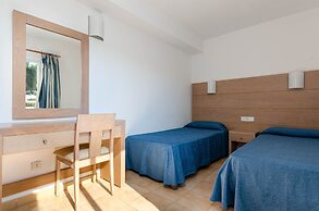 Mariner Club Apartments