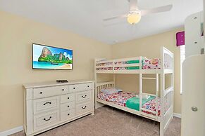 Stunning and Spacious Home Near Disney, CDC Standards #rcg8521
