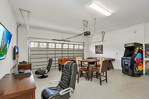 Stunning and Spacious Home Near Disney, CDC Standards #rcg8521