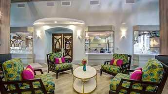 Stunning and Spacious Home Near Disney, CDC Standards #rcg8521