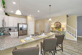 Stunning and Spacious Home Near Disney, CDC Standards #rcg8521
