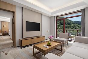 Crowne Plaza Zhoushan Seaview by IHG