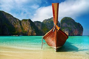 Royal Yao Yai Island Beach Resort -sha Extra Plus+