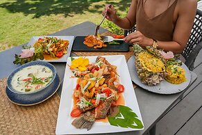 Royal Yao Yai Island Beach Resort -sha Extra Plus+