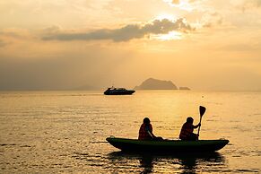 Royal Yao Yai Island Beach Resort -sha Extra Plus+