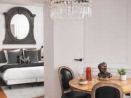 Appartements Place Royale - Maisons du Monde Hôtel & Suites