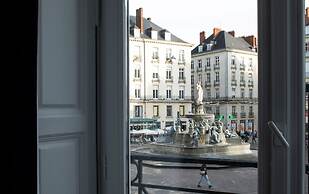 Appartements Place Royale - Maisons du Monde Hôtel & Suites