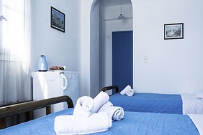 Stellas Guest House
