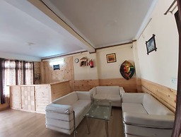 Goroomgo Cottage Orchid Nainital