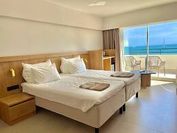 FERGUS Style Palma Beach