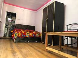 Goroomgo Colonel Cottage Lake View Nainital