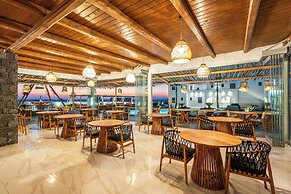 Amethyst Luxury Suites