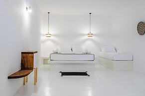 The Amethyst Exclusive Suites Oia