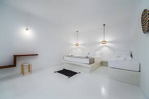 Amethyst Luxury Suites