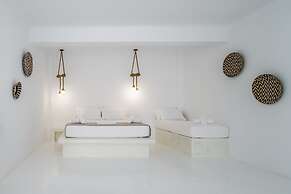 Amethyst Luxury Suites