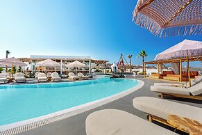 Amethyst Luxury Suites