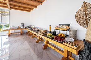 The Amethyst Exclusive Suites Oia