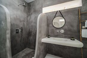 The Amethyst Exclusive Suites Oia