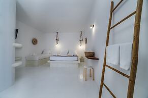 Amethyst Luxury Suites