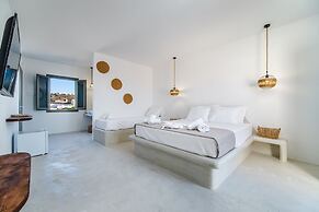 Amethyst Luxury Suites