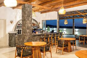 Amethyst Luxury Suites