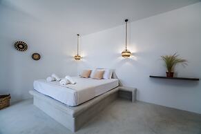 Amethyst Luxury Suites