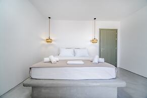 Amethyst Luxury Suites