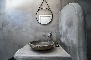 Amethyst Luxury Suites