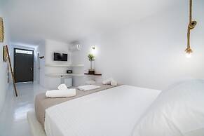 Amethyst Luxury Suites