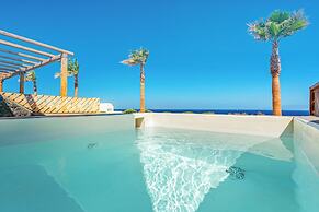 Amethyst Luxury Suites