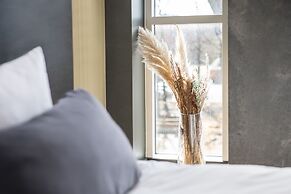 Peak 12 Design Hotel