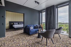 Peak 12 Design Hotel