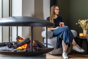 Peak 12 Design Hotel