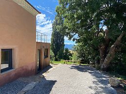 La Petite Maison Basse Corréo