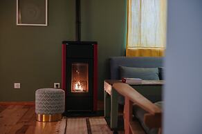 La Petite Maison Basse Corréo