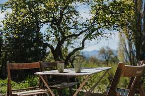 La Petite Maison Basse Corréo