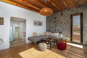 Petra Residence Mini Pool Spa