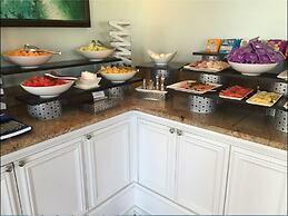 Ritz Carlton Club 3br Residence