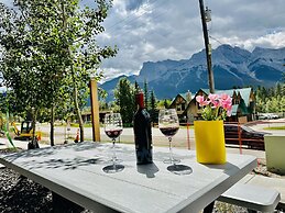 Three Townhouse Combo - Families and Large Groups