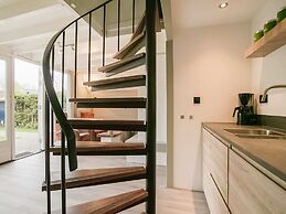 Peaceful Holiday Home in Tuitjenhorn