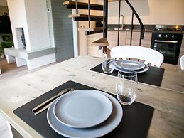 Peaceful Holiday Home in Tuitjenhorn