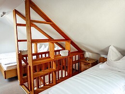 Stylish Apartment With Terrace in Sonneberg