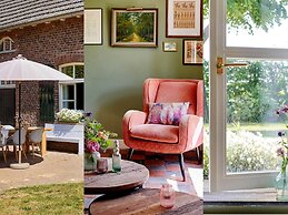 Sprawling Farmhouse in Baarlo With Hot Tub, Private Garden