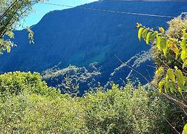 Modern Villa 8 p With a Private Pool, Spacious Garden and Terrace