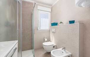 Villa in Novigrad With Private Pool