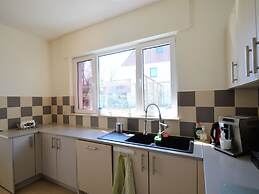 Relaxing Villa in Namur With Fenced Garden